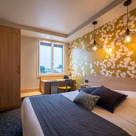 Sous Les Pins Otel Étoile-sur-Rhône Dış mekan fotoğraf